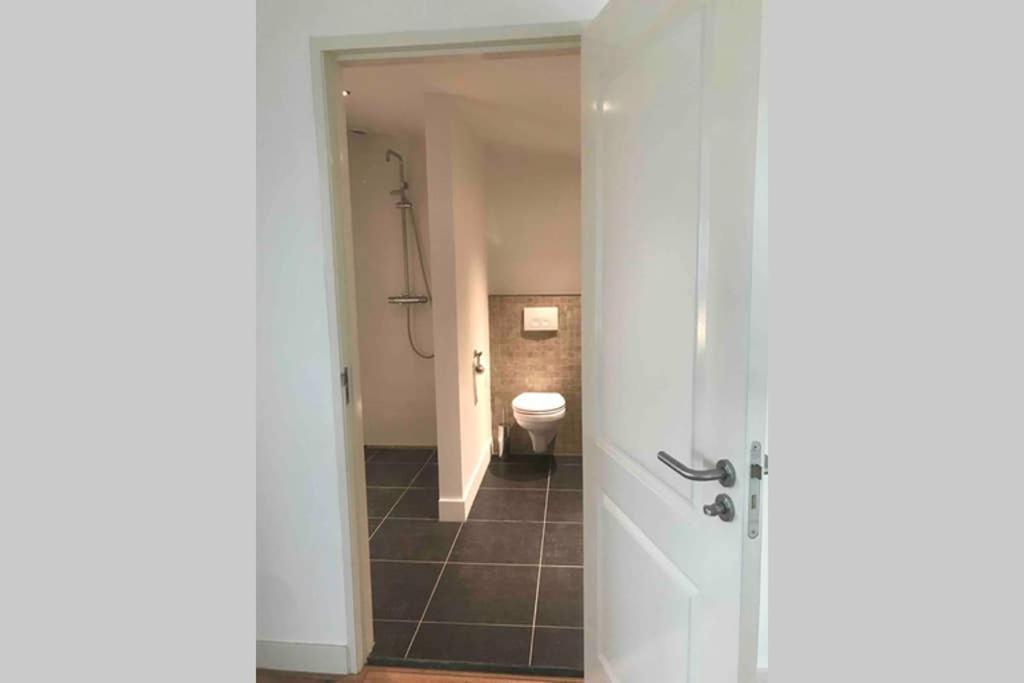 Suite School 15 B Zonnemaire Экстерьер фото